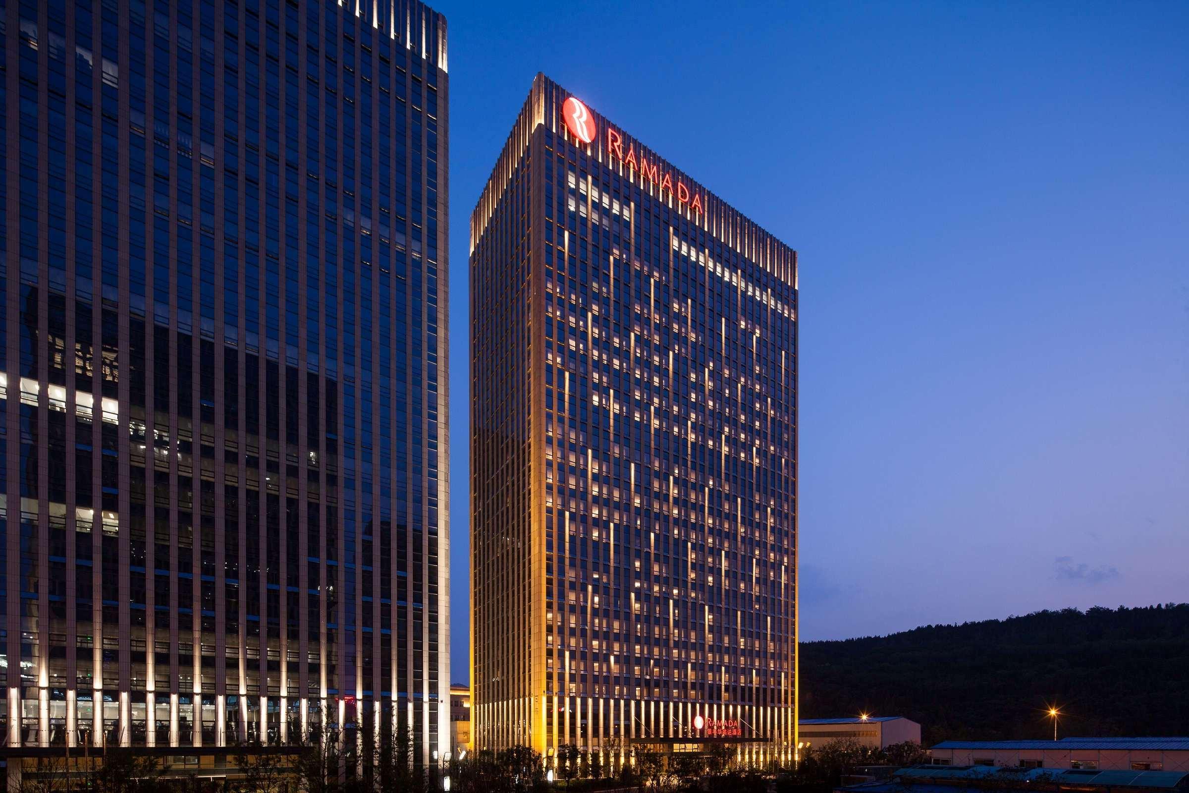 Ramada Jinan Hotel Kültér fotó