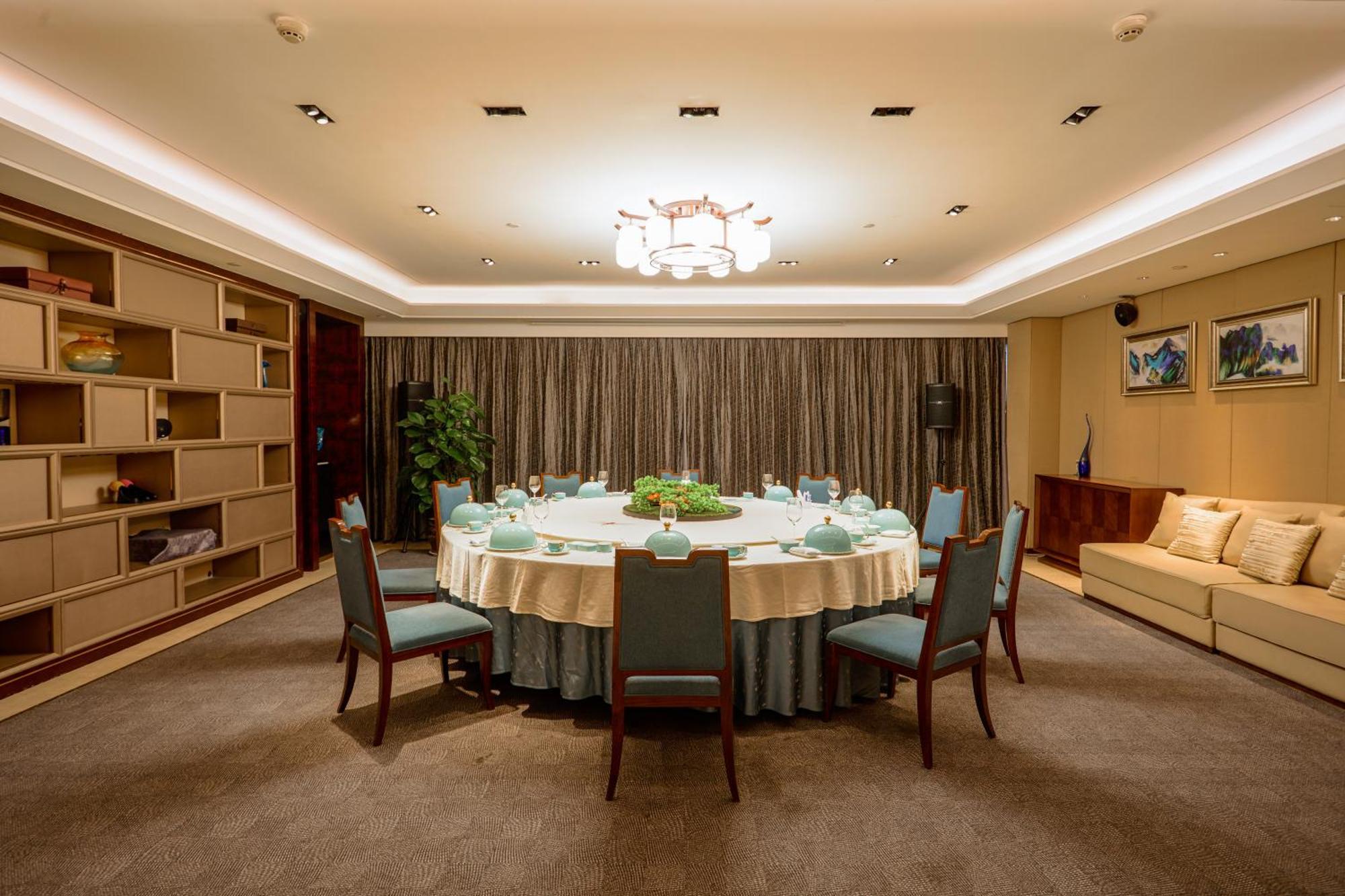 Ramada Jinan Hotel Kültér fotó